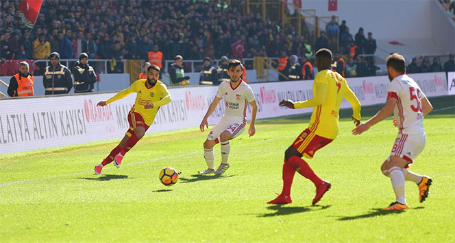 ÖZET İZLE: Yeni Malatyaspor 1-0 Sivasspor Maçı Özeti ve Golleri İzle | Yeni Malatyaspor Sivasspor kaç kaç bitti?