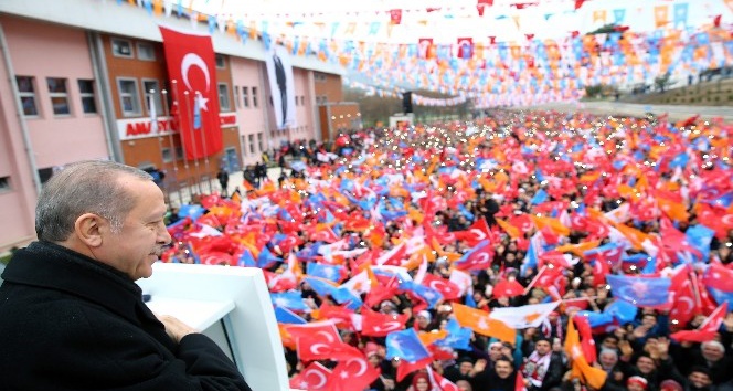 Cumhurbaşkanı Erdoğan: “Bazı kendini bilmezler askerime ‘işgal kuvveti’ diyor, siz ceddinize bir bakın”