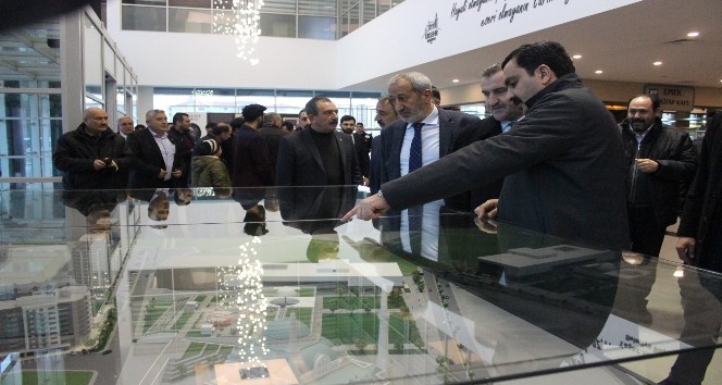 Gençlik ve Spor Bakanı Bak: “Türk subaylar hain generallerden daha güçlü”