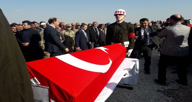 Şanlıurfalı şehit son yolculuğuna uğurlandı