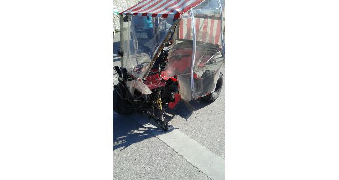 Minibüs ATV’ye çarptı: 1 yaralı