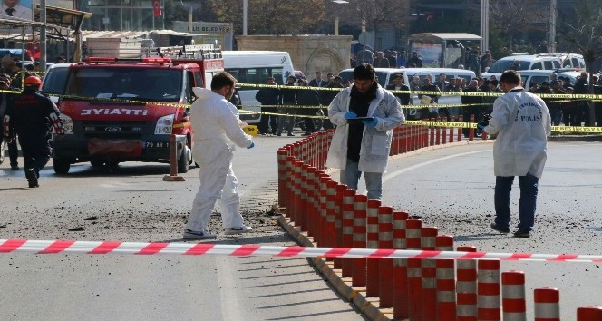 Kilis’e 3 roket düştü