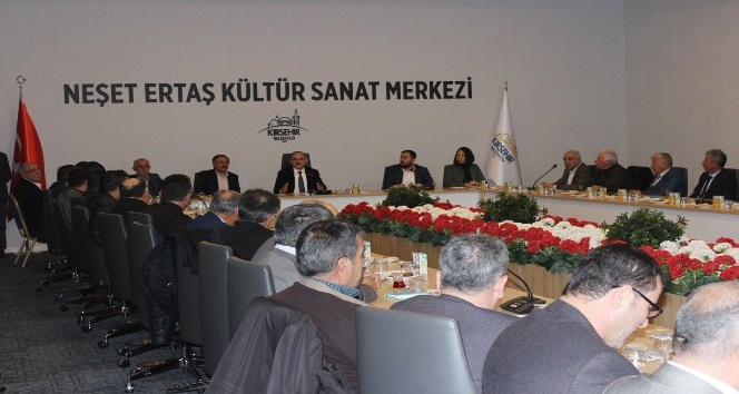 AK Parti yerel yönetimler Kırşehir toplantısı yapıldı