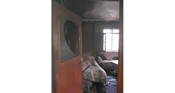 Bilecik’te ev yangını, 2 kişi yaralandı