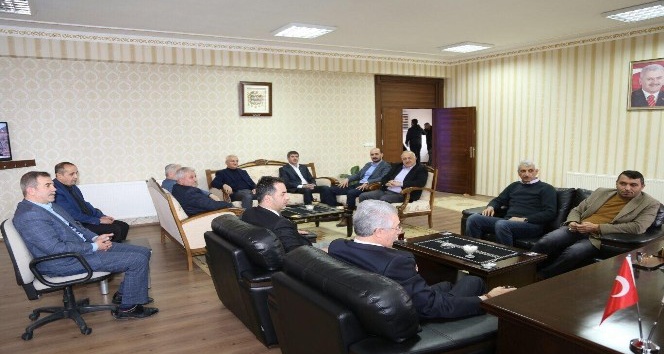 AK Parti Erzincan Milletvekili Karakelle ve Erzincan Belediye Başkanı Başsoy’dan Çukurkuyu Belediyesi’ne ziyaret
