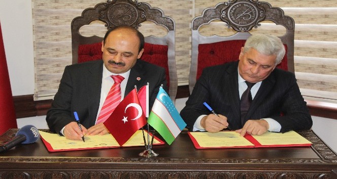 Özbekistan ile ilk akademik anlaşma Kastamonu Üniversitesi arasında yapıldı