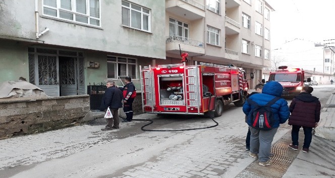 Edirne de ev yangını