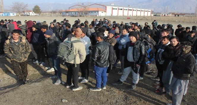 Erzincan’da 178 kaçak göçmen yakalandı