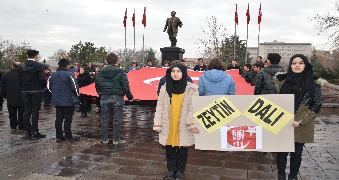 Öğrencilerden Afrin operasyonuna destek