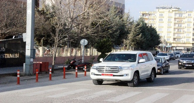 Sağlık Bakanı Demircan yaralı askerleri ziyaret etti