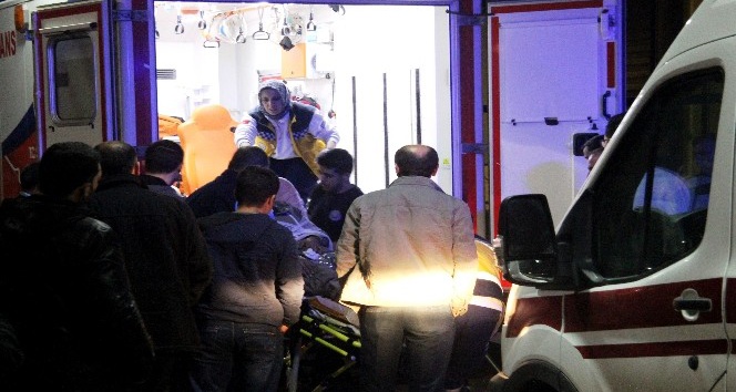 Afrin kırsalında çatışma: 10 asker yaralı