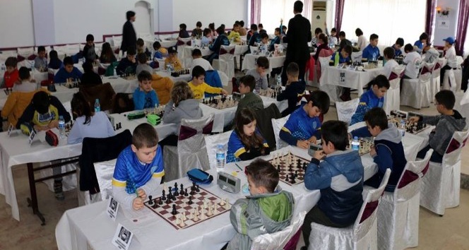 Marmaraereğlisi’nde satranç turnuvası