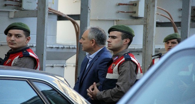 Kapatılan Canik Başarı Üniversitesi Rektörü’ne FETÖ’den 8 yıl 9 ay hapis