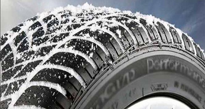 Karlı ve kaygan yollarda nelere dikkat edilmeli? Karlı yolda dikkat edilmesi gerekenler...