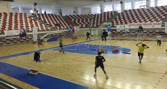 Ağrı’da Analig Badminton grup müsabakaları sona erdi