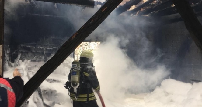Sobadan çıkan kıvılcım evi yaktı |Zonguldak haberleri
