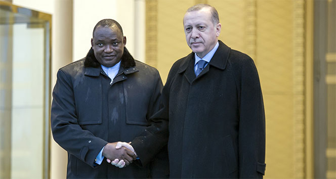 Cumhurbaşkanı Erdoğan, Gambiya Cumhurbaşkanını karşıladı