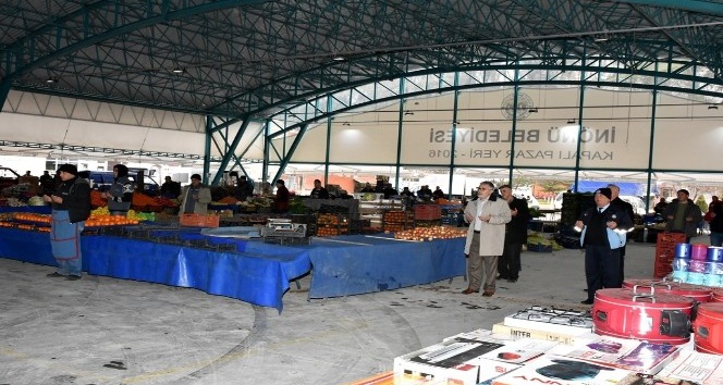 İnönü’de pazar tezgahları artık dua ile açılıyor