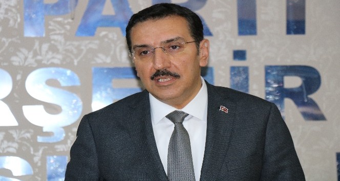 Bakan Tüfenkci: "Bizim kimsenin toprağında gözümüz yok Suriye’nin toprak bütünlüğünden yanayız"
