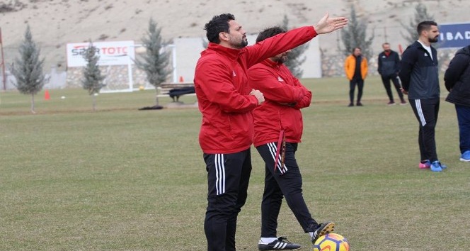 Evkur Yeni Malatyaspor Bursa yolcusu