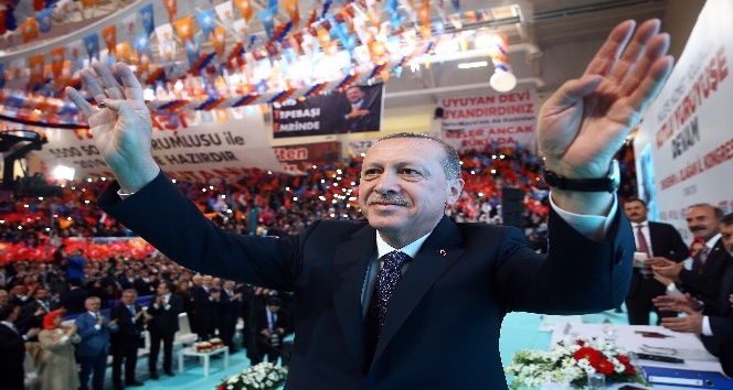 Erdoğan &quot;Bize saldıranlara karşı kusura bakmayın ‘Osmanlı Tokadını’ atarız”