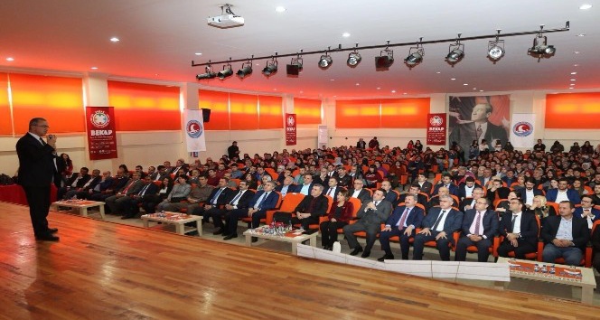 Milletvekili Petek: “Afrin’e de gideriz, canımızı da veririz”