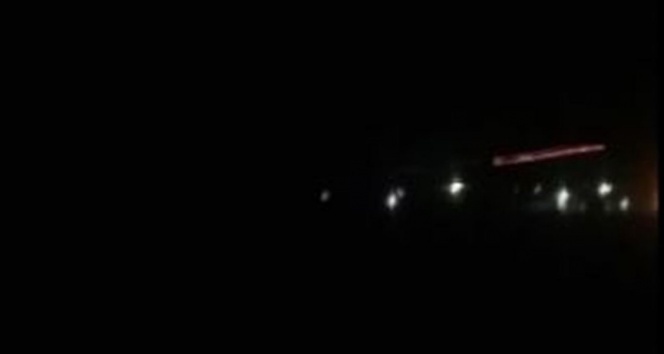 Telabyad&#039;daki teröristlerin gece boyu açtığı taciz ateşi kamerada