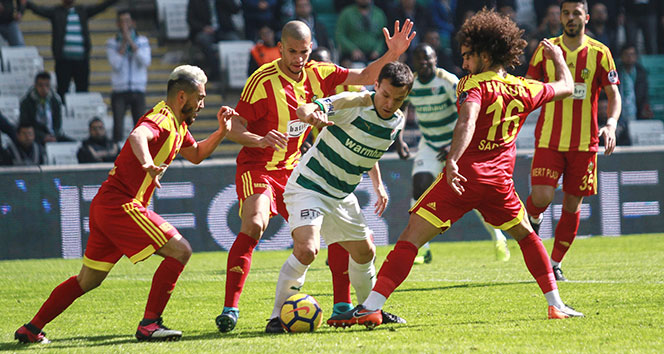 ÖZET İZLE: Bursaspor 0-0 Malatya Maç Özeti ve Golleri İzle|Bursa Malatya kaç kaç bitti?