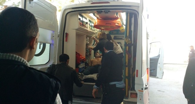 Bilecik’te silahlı ve bıçaklı kavgada 4 kişi yaralandı