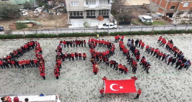 Somalı öğrenciler Afrin’e ’komando andı’ ile destek oldu