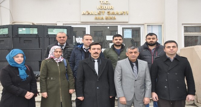Doktoru bıçaklayan sanığın ilk duruşması yapıldı