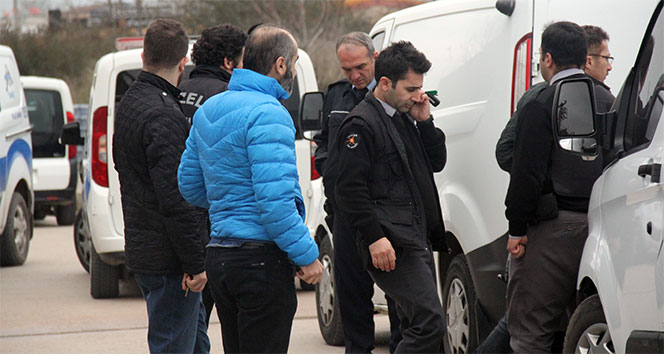 Zırhlı para nakil aracını kamerasına sprey sıkıp soydular