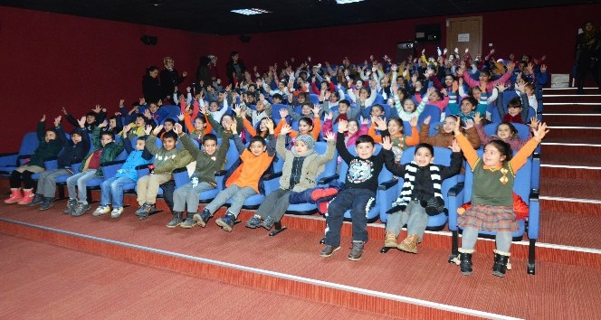 ’Tebessüm Sineması’nda 24 bin kişi film izledi