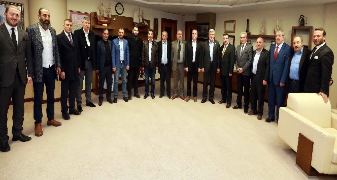 Erzurumlular’dan Başkan Karaosmanoğlu’na teşekkür