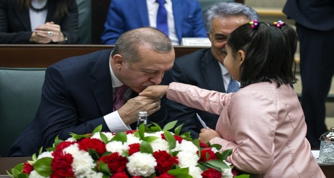 Cumhurbaşkanı Erdoğan: &quot;Osmanlı tokadını merak edenler Afrin’e gelsin&quot;