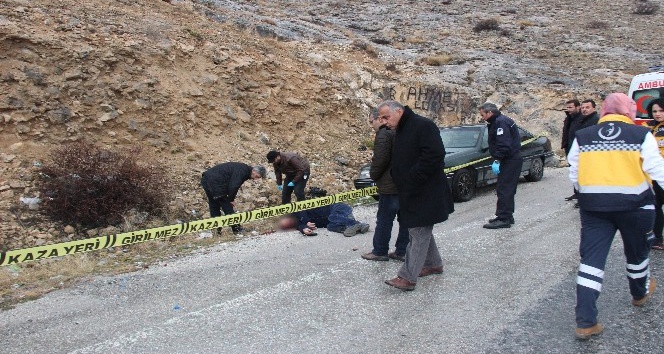 Konya’da yol kenarında ceset bulundu