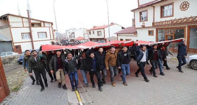 Narman’da Zeytin Dalı Harekatına destek yürüyüşü yapıldı