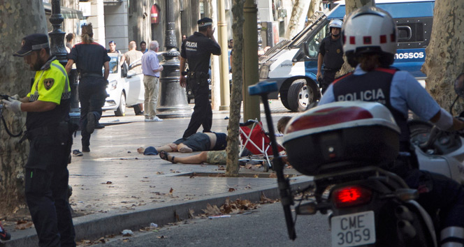 Barselona saldırısına ilişkin Fransa’da 3 kişi gözaltına alındı