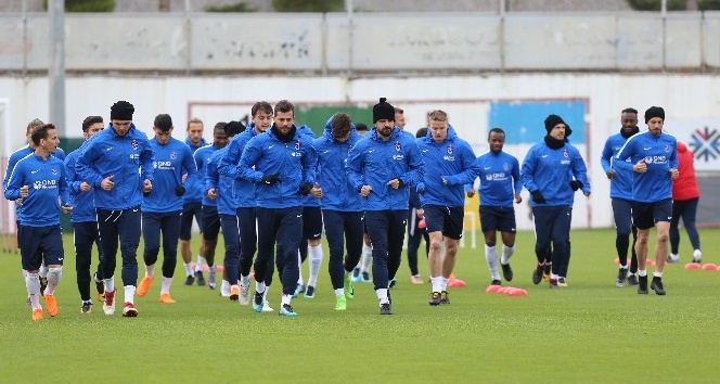Trabzonspor, Aytemiz Alanyaspor maçı hazırlıklarını sürdürdü