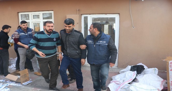 Aksaray’daki kaçak sigara operasyonunda 4 tutuklama