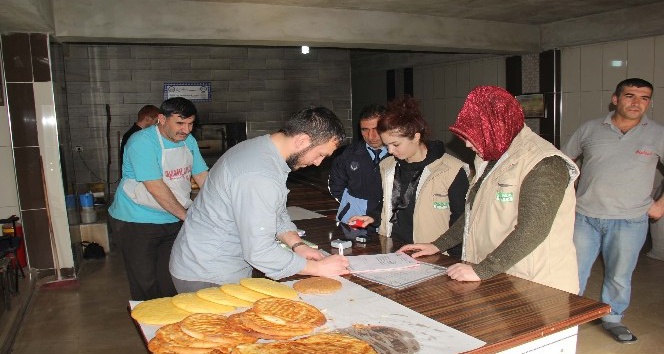 Bitlis Belediyesi gıda denetimlerini sıklaştırdı