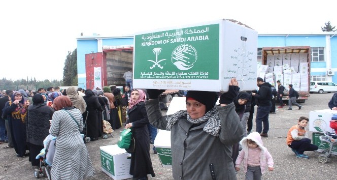 Suriyeli ailelere kışlık malzeme dağıtıldı