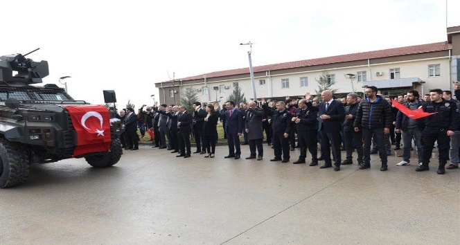 Batman’da Polis Özel Harekat timleri dualarla Afrin’e uğurlandı