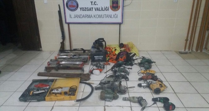Yozgat’ta elektrik panosu çalan hırsızlar yakalandı