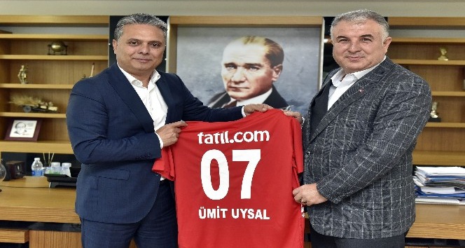 Uysal, Antalyaspor yönetimini ağırladı
