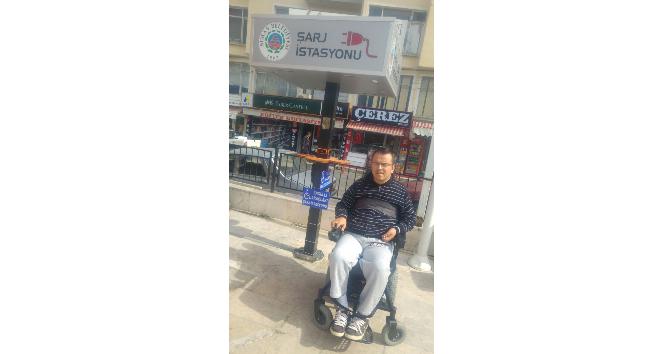 Simav’da engellilere mobil şarj istasyonu