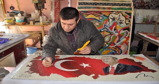 Cumhurbaşkanı Erdoğan’ı mozaikle resmetti