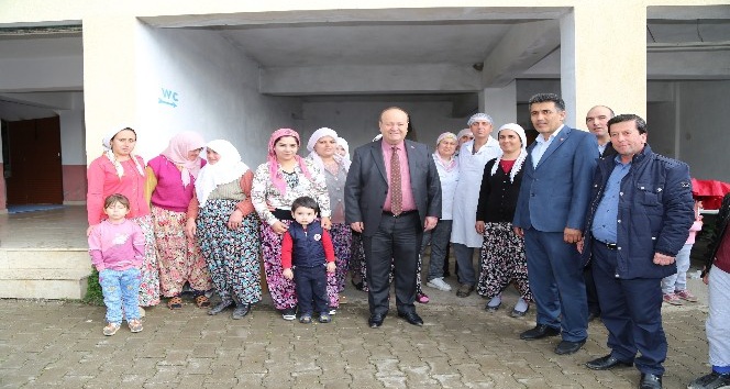 Başkan Özakcan, Zeytinköy Mahallesini ziyaret etti