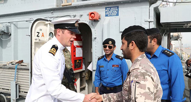 Katar ve İngiltere&#039;den ortak askeri tatbikat
