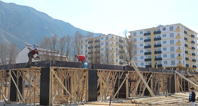 Sıcak hava inşaat sektörünün yüzünü güldürdü